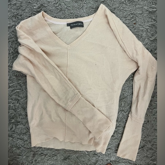 Michael Stars, light pink cotton v-neck sweater, S - Picture 4 of 4